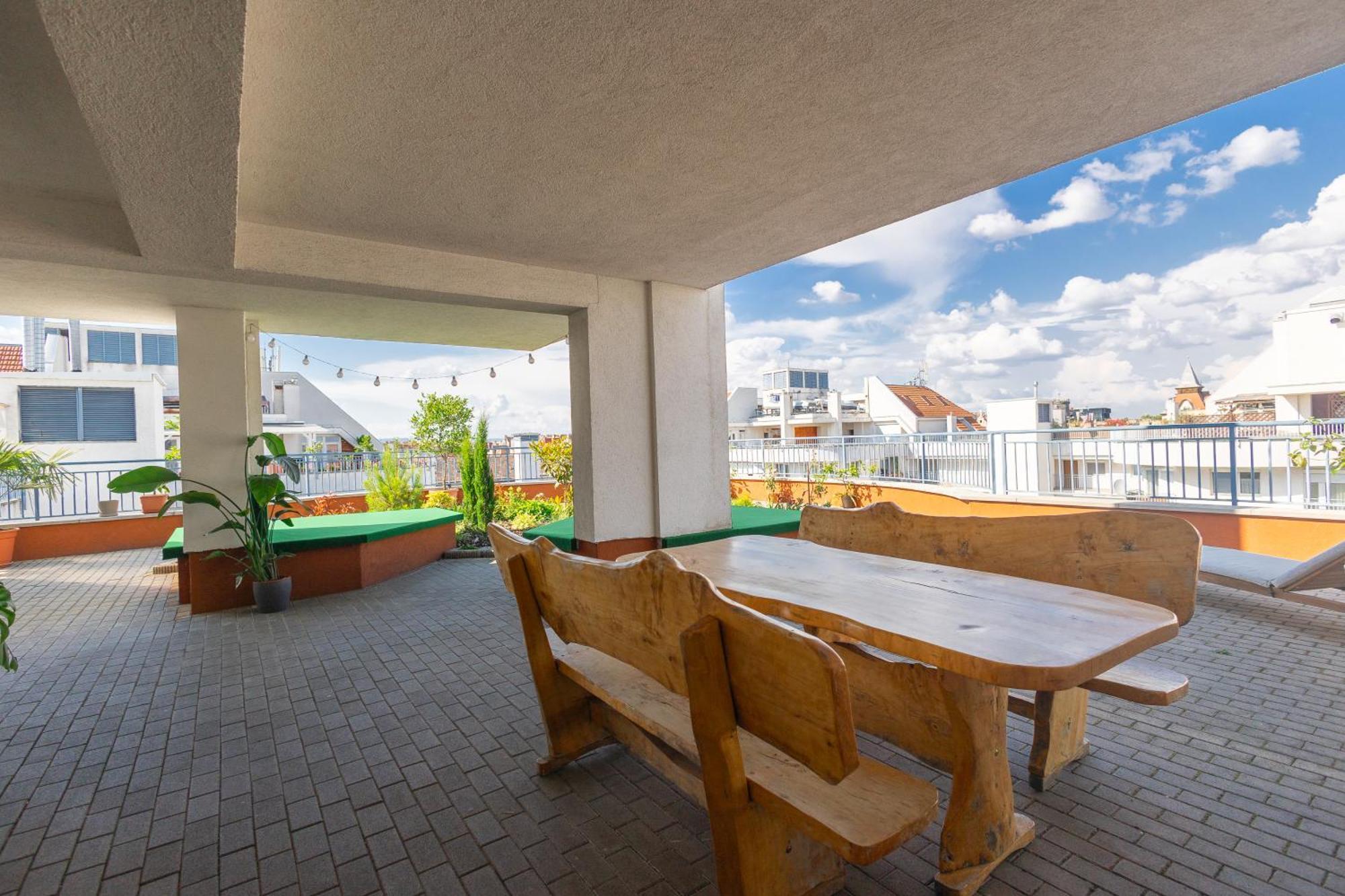 Rooftop City Residence With Deep Garage Budapeşte Dış mekan fotoğraf